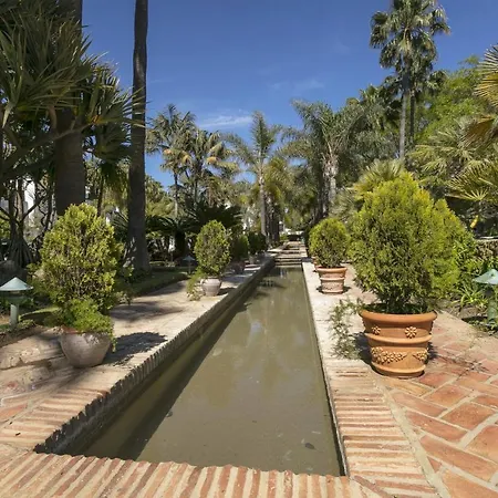 Puente Romano Penthouse Apartment Marbella