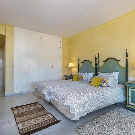 Puente Romano Penthouse Apartment *