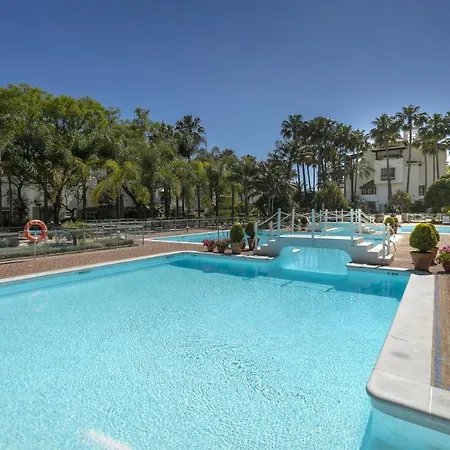 Puente Romano Penthouse * Marbella